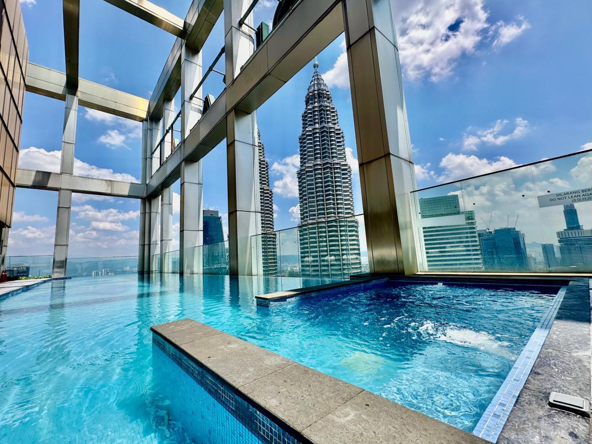 Victoria Home Tropicana The Residence Klcc Bukit Bintang Kuala Lumpur Exteriör bild