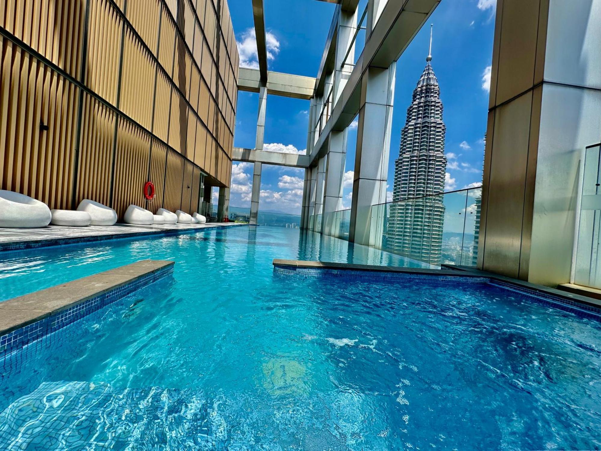 Victoria Home Tropicana The Residence Klcc Bukit Bintang Kuala Lumpur Exteriör bild