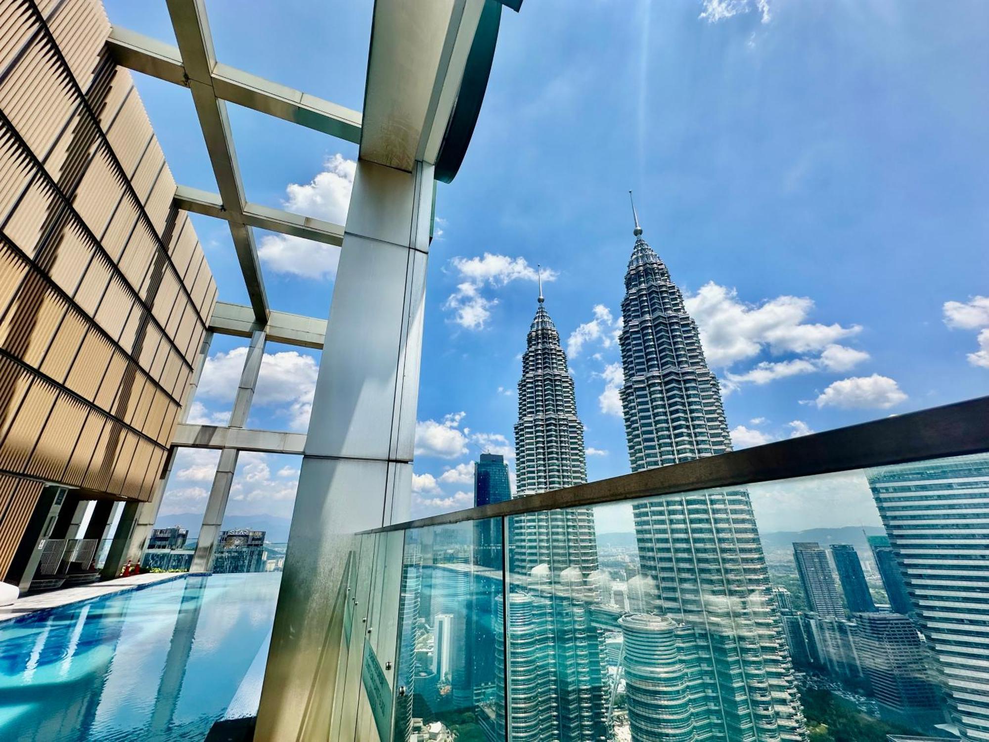 Victoria Home Tropicana The Residence Klcc Bukit Bintang Kuala Lumpur Exteriör bild