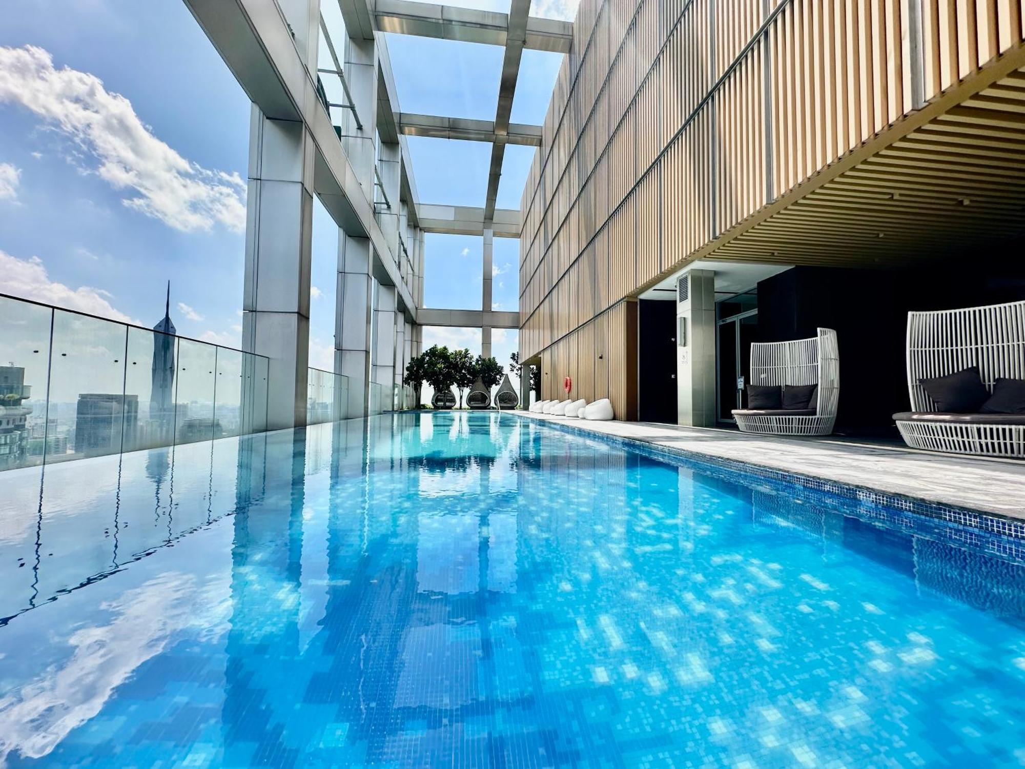 Victoria Home Tropicana The Residence Klcc Bukit Bintang Kuala Lumpur Exteriör bild